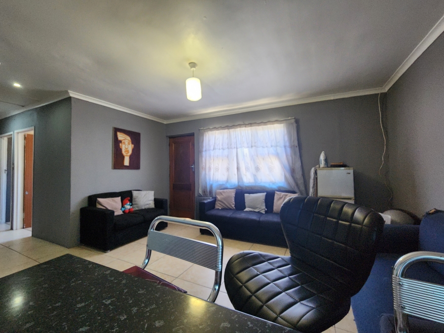 3 Bedroom Property for Sale in Park Village Western Cape